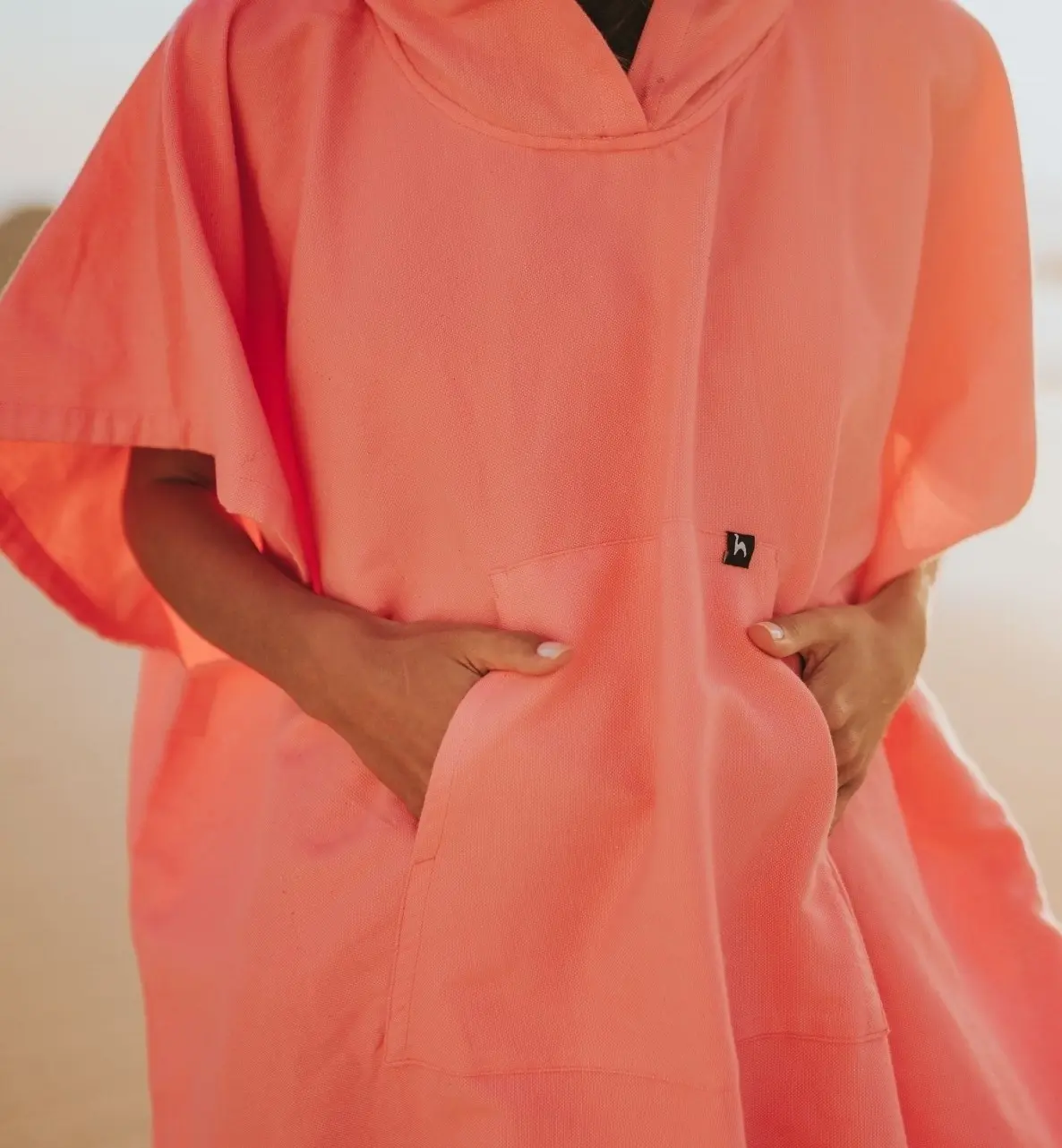 Futah - Ericeira Coral Poncho  (5)