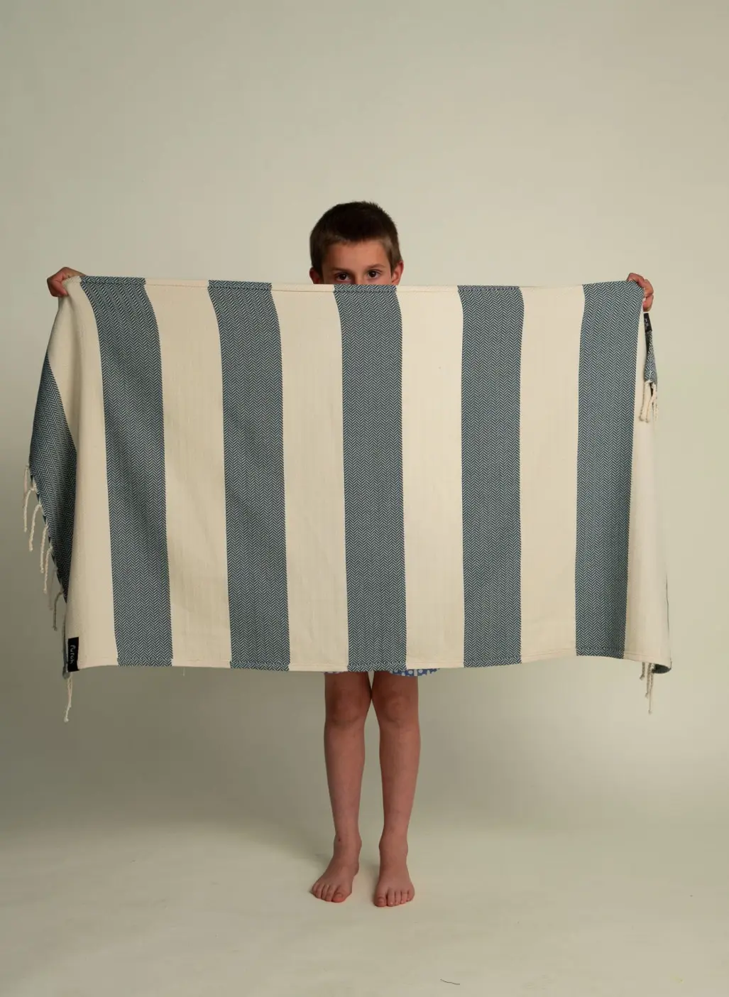 Futah - Bedu Blue Kids Towel (1)