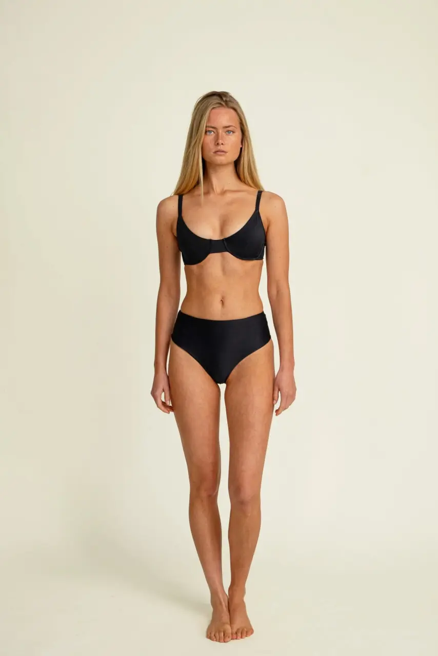 Futah - Ericeira Black Bikini Bralette (2)