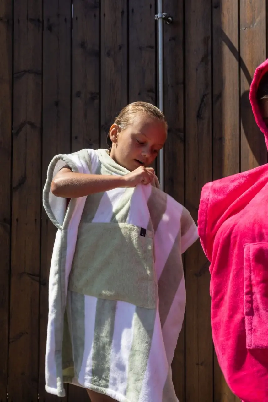 Futah - Bedu Green Terry Poncho Kids (3)