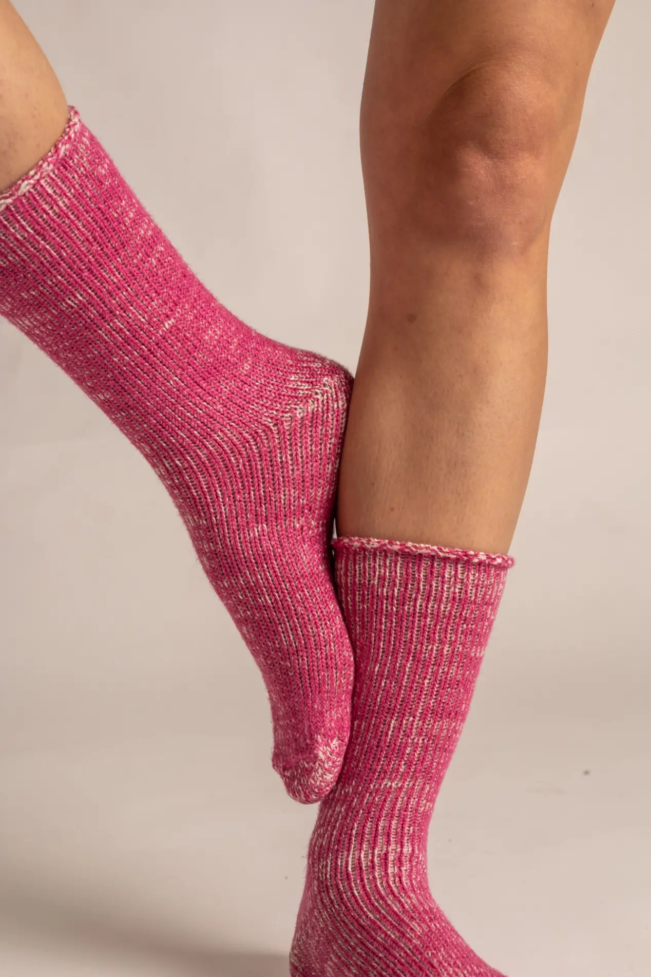 Futah - Bamboo Pink Socks (5)